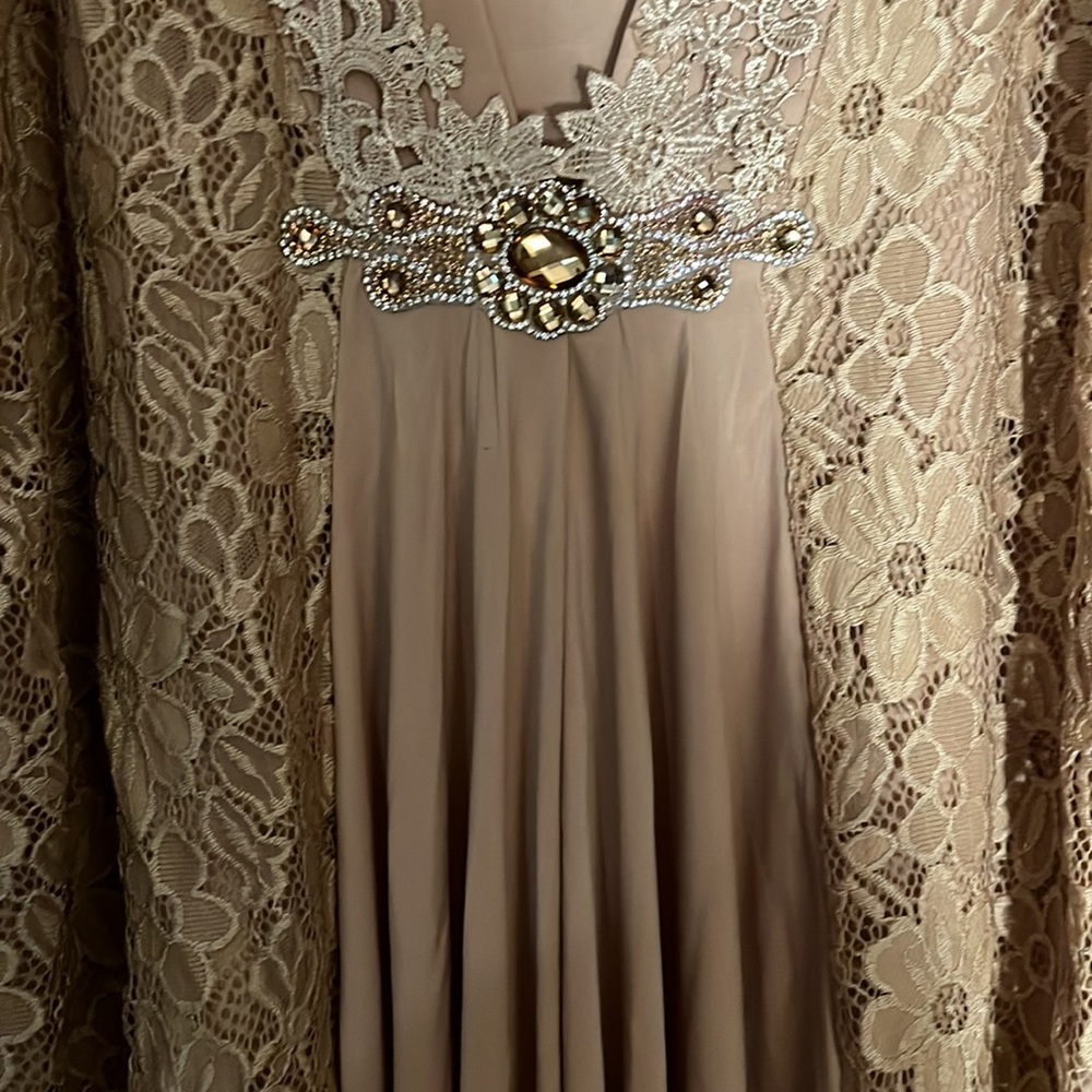 Nwot Beautiful  top by soul ,gold new sz  3 X